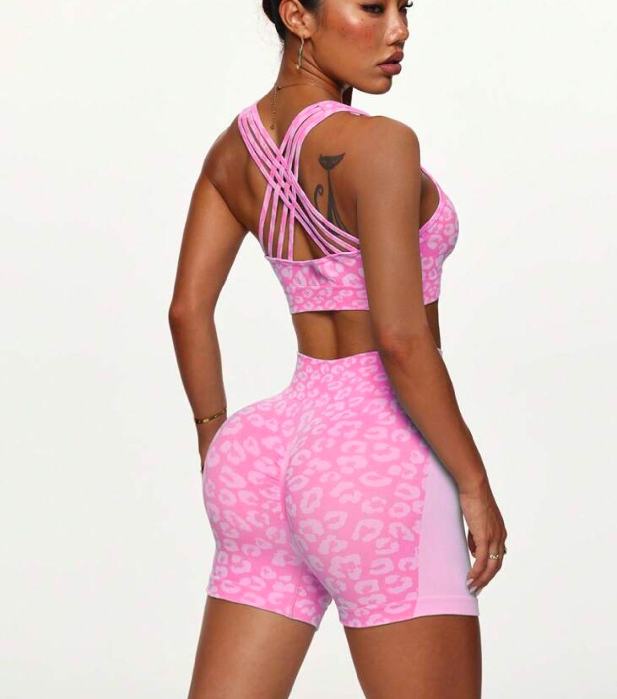 Lucy animal print gym set