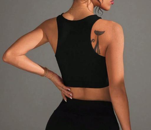 Cropped Black Top