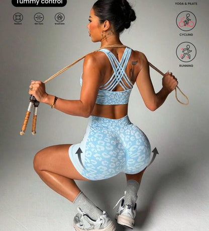 Lucy animal print gym set