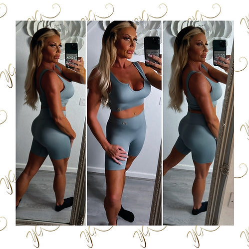 YG U neck ribbed short set2